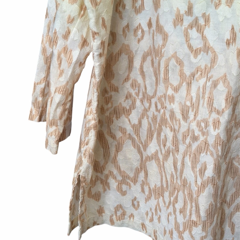 Alfred Dunner Sunlit Leopard Tunic - Picture 4 of 8